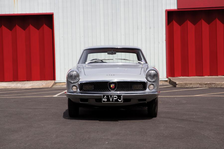  Fiat Abarth 2200 Coupe (038118) 1961 года  (фото 6 из 8)